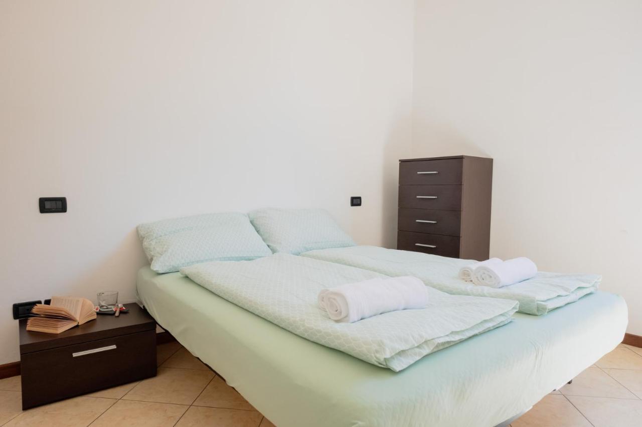 By The Lake Apartments - Centro Storico Ντεζεντσάνο ντελ Γκάρντα Εξωτερικό φωτογραφία