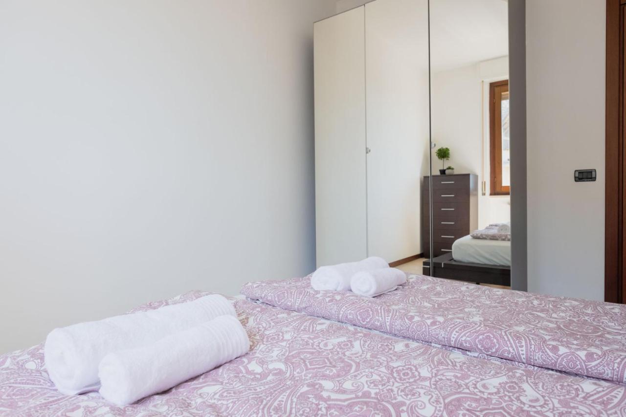 By The Lake Apartments - Centro Storico Ντεζεντσάνο ντελ Γκάρντα Εξωτερικό φωτογραφία