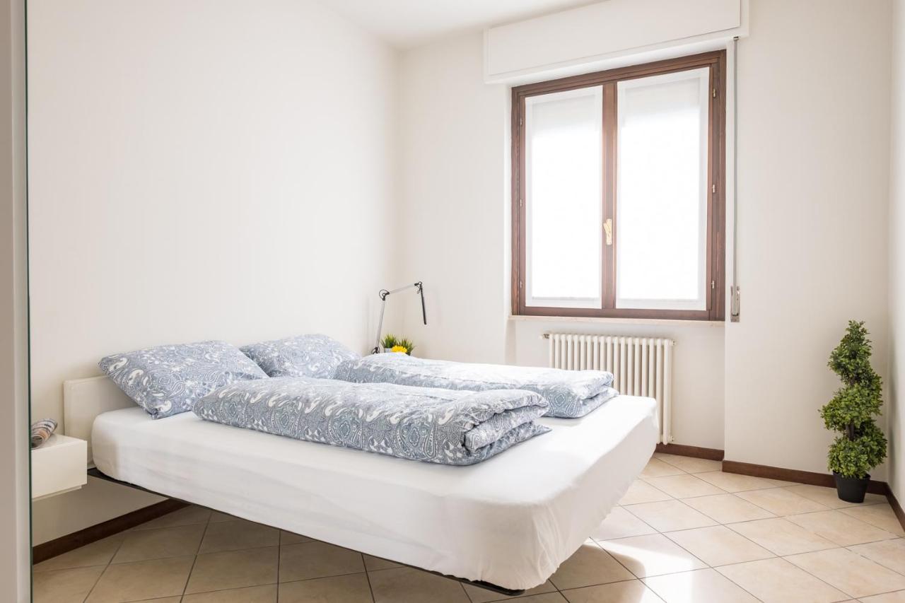 By The Lake Apartments - Centro Storico Ντεζεντσάνο ντελ Γκάρντα Εξωτερικό φωτογραφία